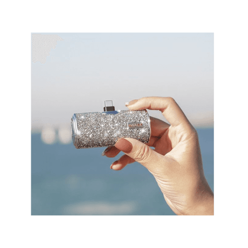 iWALK Bling Secret 4500mAh Portable Power Bank With Built-In USB-C Connector - Sparkly Diamond Silver