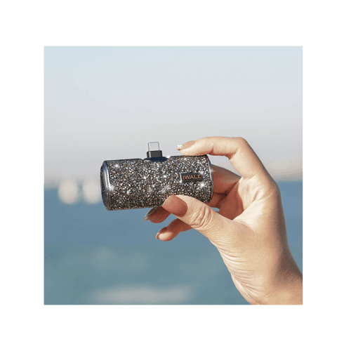 iWALK Bling Secret 4500mAh Portable Power Bank With Built-In USB-C Connector - Sparkly Diamond Black