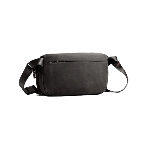 Uniq Denver CrossBody Bag 5L - Midnight Black