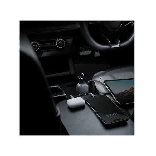 Bazic GoDrive Loop 84 1 Port USB-C and 1-Port USB-A With USB-C Retractable Cable 75CM - Black