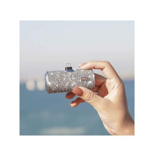 iWALK Bling Secret 4500mAh Portable Power Bank With Built-In USB-C Connector - Sparkly Diamond Silver