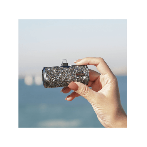 iWALK Bling Secret 4500mAh Portable Power Bank With Built-In USB-C Connector - Sparkly Diamond Black